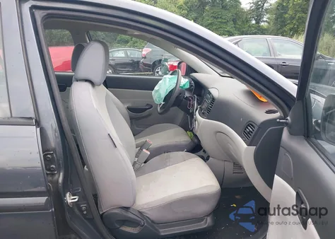 2010 Hyundai Accent Gls z USA, uszkodzony, nr VIN KMHCN4AC5AU431356